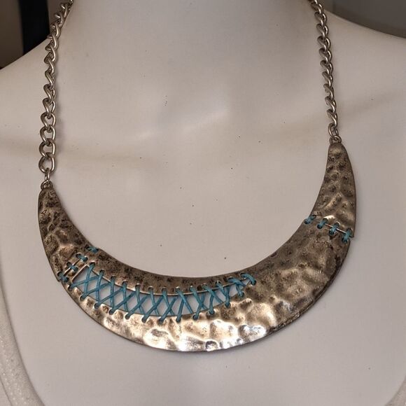 Stephan & co Jewelry - Vintage half moon silver & blue faux stitch statement neck